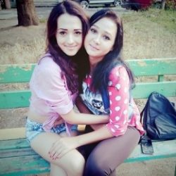Пара МЖ ищет девушку в Москве для секса втроем