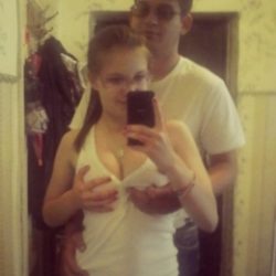 Пара из Москвы ищет девушку для секса в формате жмж