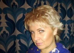Женщина ищет мужчину для секса без обязательств в Москве
